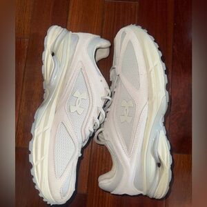 Under Armour Cream Sneakers